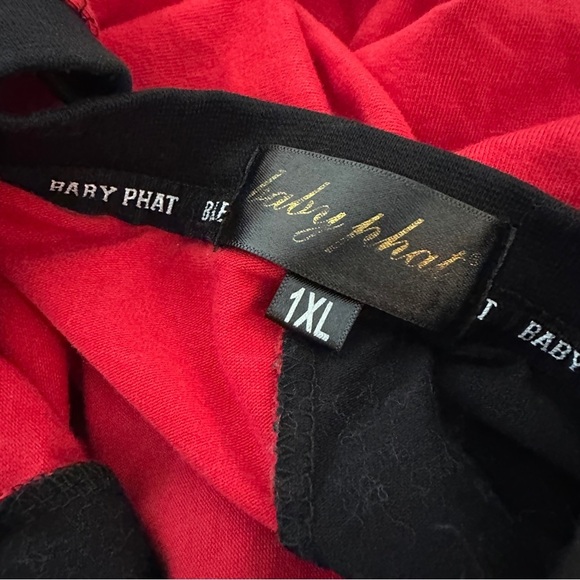 Y2K Baby Phat Black Red Split Splatter Graphic Tee Women’s Size Large Streetwear - Picture 9 of 10